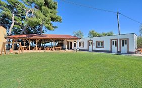 Apartments & Bungalows Ivanovic